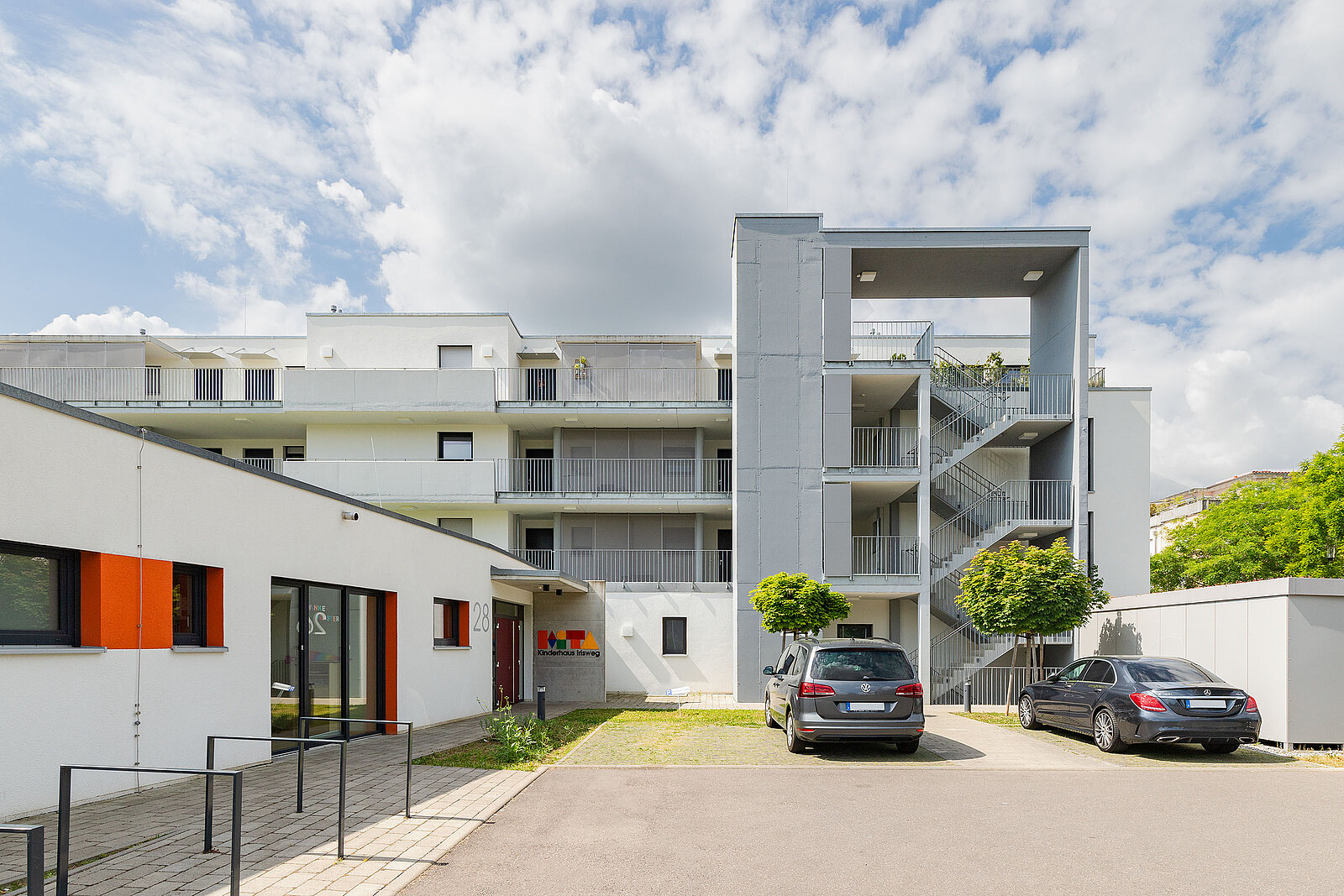 MFH mit Kita, Weinstadt